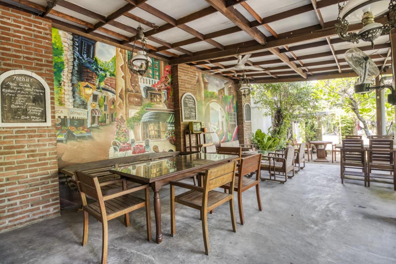 Reddoorz Hostel Near Adisucipto Airport Yogyakarta Kalasan Extérieur photo